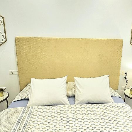 Stay Home & Away In The Heart Of Historical Town Of Malaga Exterior photo